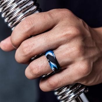 Impegno Ring Finger Ring For Men di nozze del silicone e logo su ordinazione delle donne